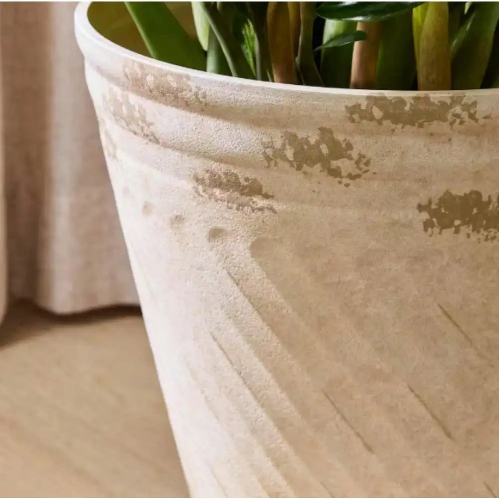 Large Durable Plant Pot – Indoor Frost & Fade Resistant Planter