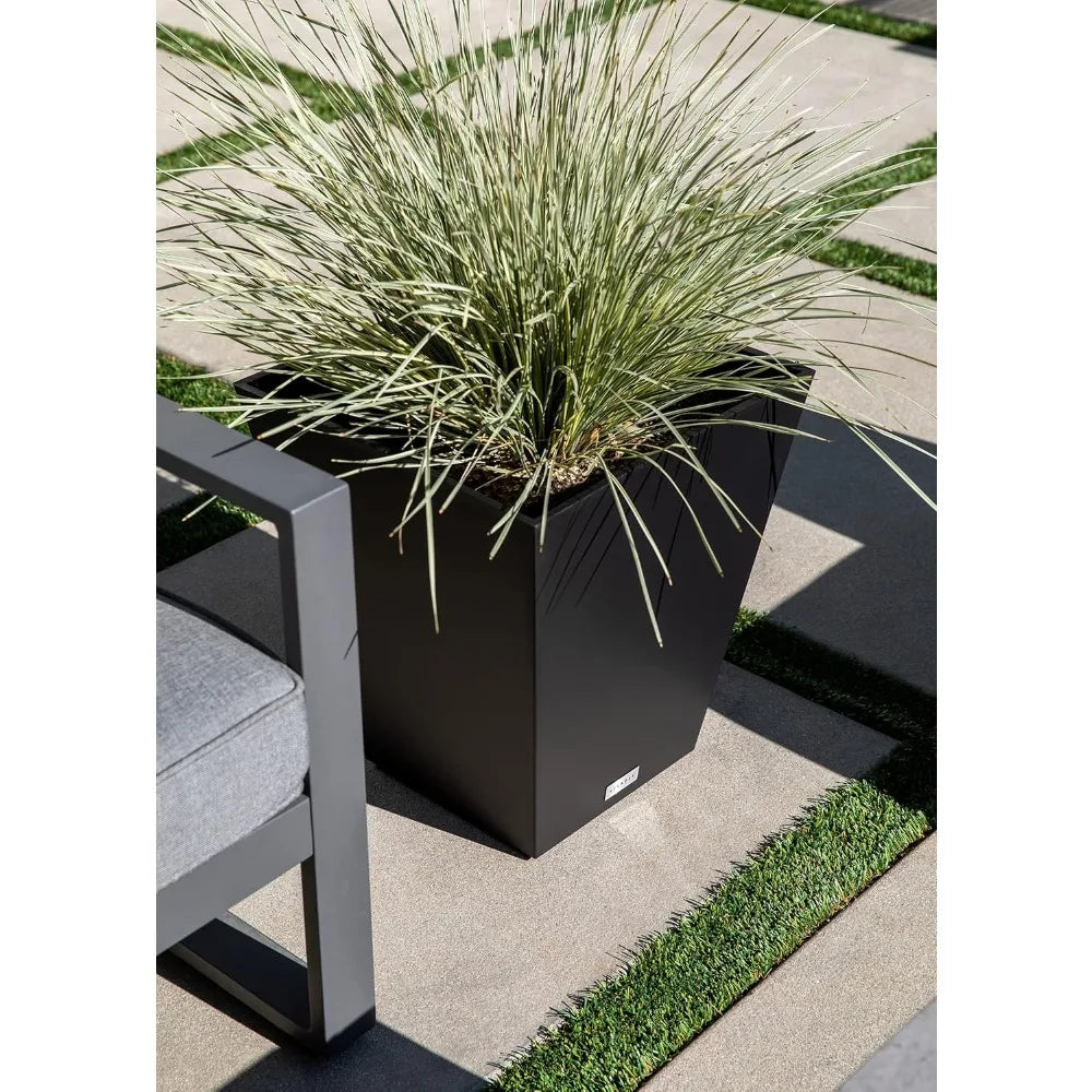 Nobleton Pure Series Large Plastic Planter – Indoor/Outdoor Use