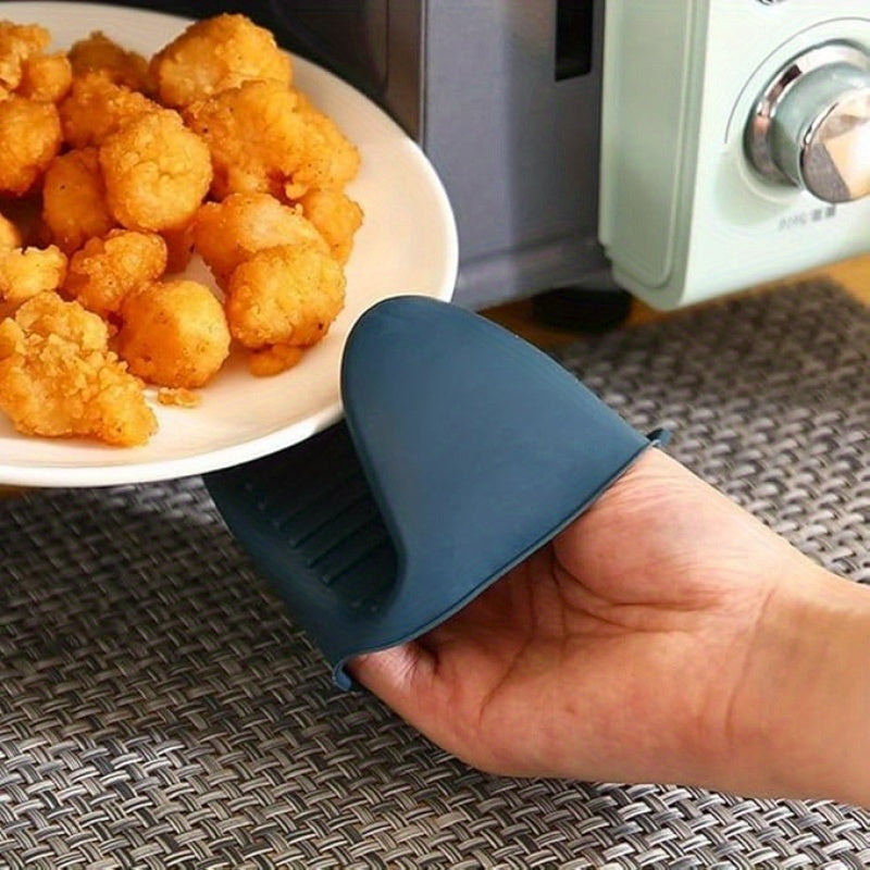 5pcs Heat Resistant Kitchen Tools Set Stainless Steel Plate Bowl Clips Non Slip Silicone Tongs Heatproof Gloves Anti Scald Grippers for Microwave, Air Fryer, Instant Pot Mor, Best for Christmas